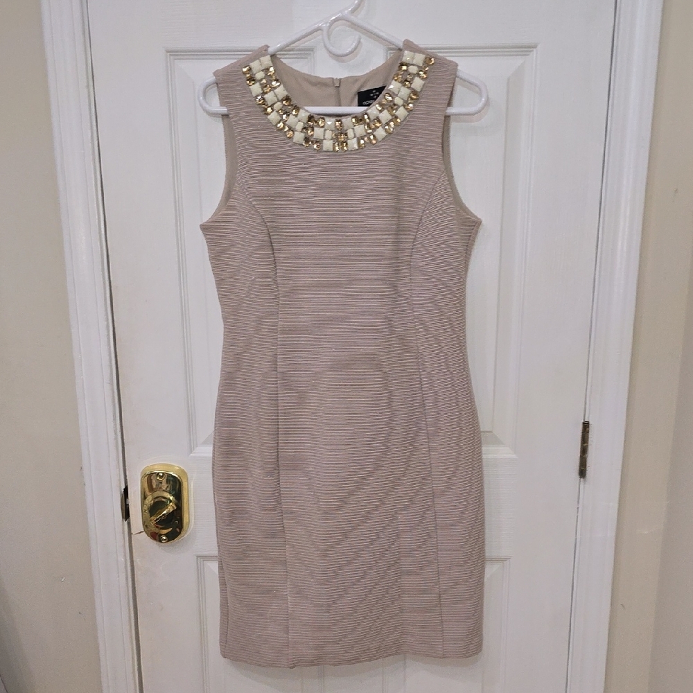 Ronni Nicole Cream Mini Dress with Jewel Neckline Size 8